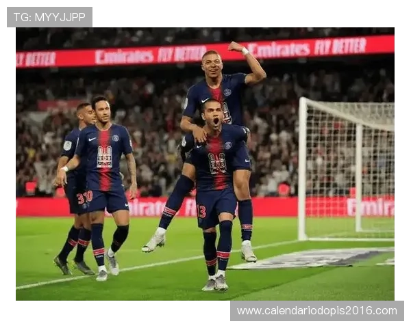 巴黎圣日耳曼关键战连遭重创，防守问题已对争冠形势产生影响